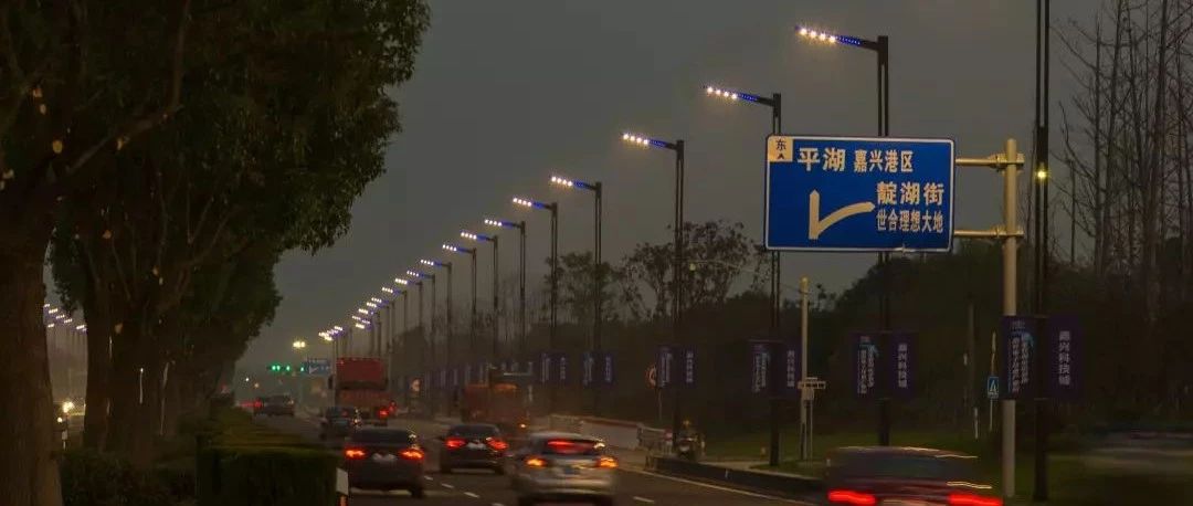 新07省道(广益路~余步路灯段)工程亮化视频获魔黑水域公路教程图片