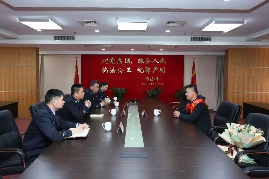 致敬平民英雄湖州陆永兴被授予浙江省见义勇为先进分子称号