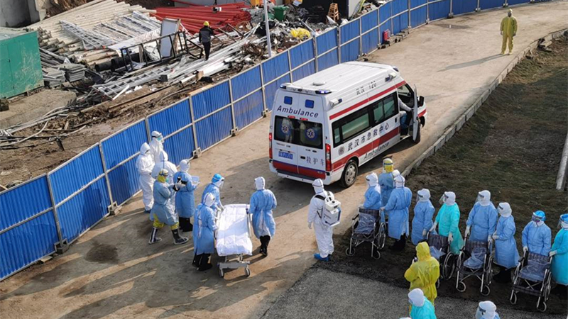 武汉火神山医院收治第一批50位患者进入病区