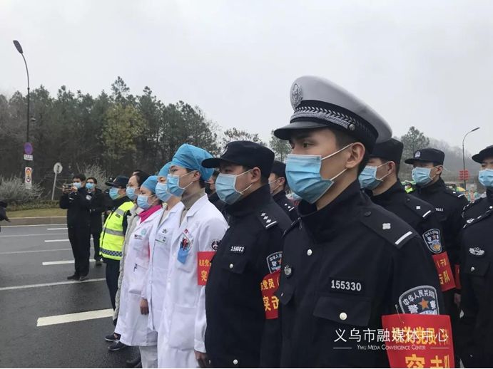 初心召唤青春担当金华市近百名团员青年在抗击疫情一线递交入党申请书
