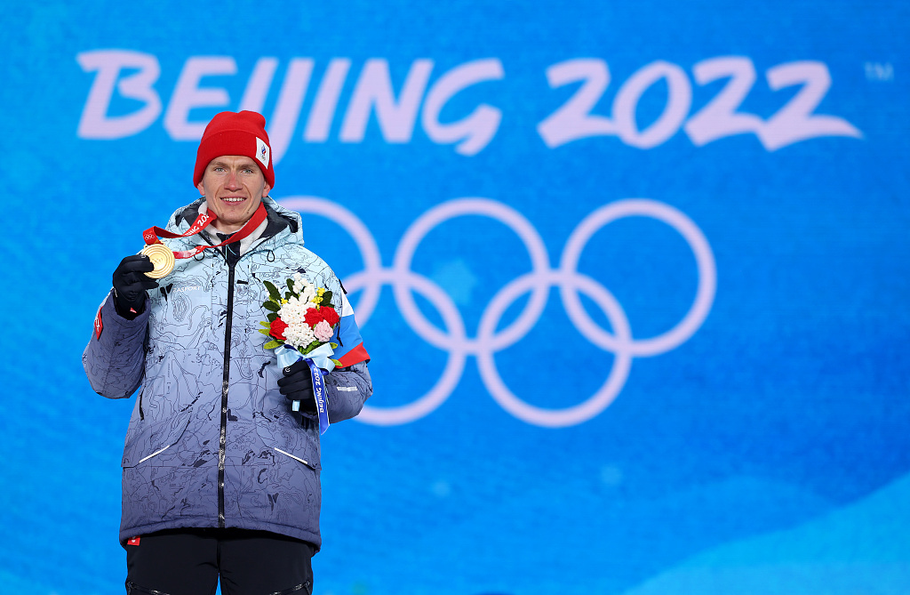 俄奥委会滑雪运动员夺冠后表达“第二故土”：我国，我喜欢你