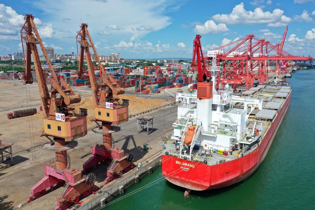 我国这十年·我国故事丨海南：自由贸易港高质量建设中
