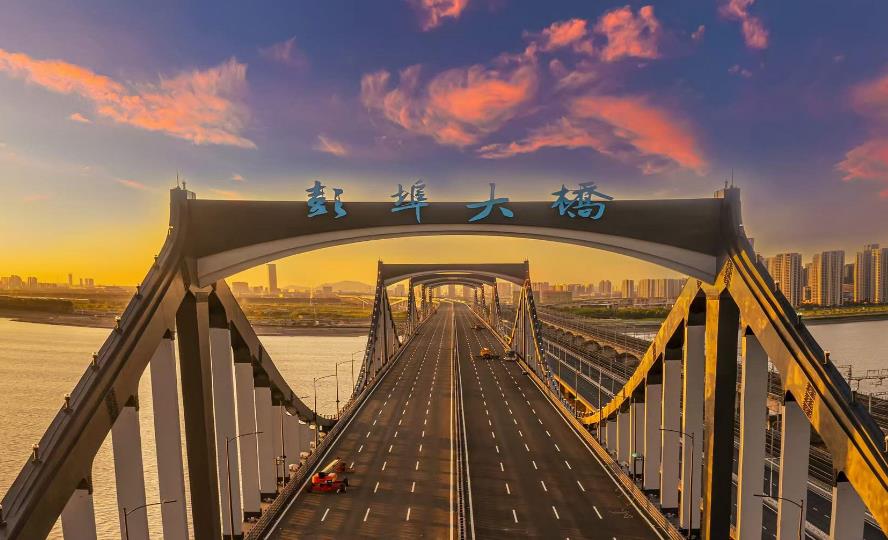 【蜂之眼】看！攝影師鏡頭下的“杭州新彭埠大橋...