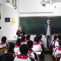 新蓝网米秀大杂烩复读女漫画图片
