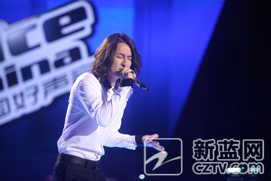 大学音乐老师赵晗 好声音舞台释放多年"煎熬"