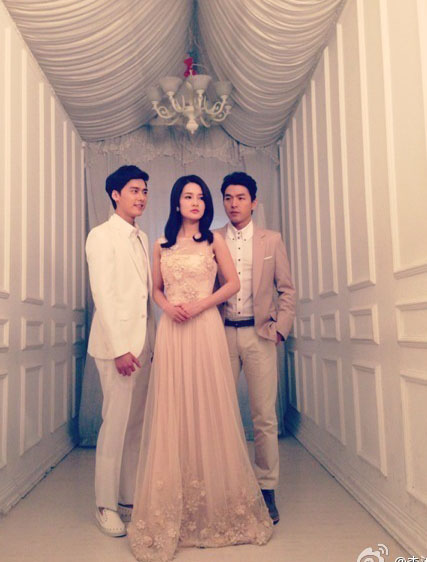 《千金归来》片场搞笑花絮照曝光(组图)