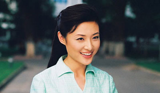 "王小丫停顿了一下继续说:"有些时候,你跟一个人很相爱,但是不见得有