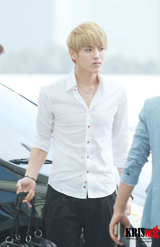 exo-m吴亦凡解约内幕大揭秘 exo鹿晗张亦兴近期生活照大变样