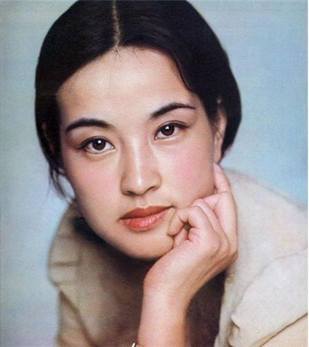 当红女星17岁旧照揭整容真相 刘诗诗高圆圆素颜真美女