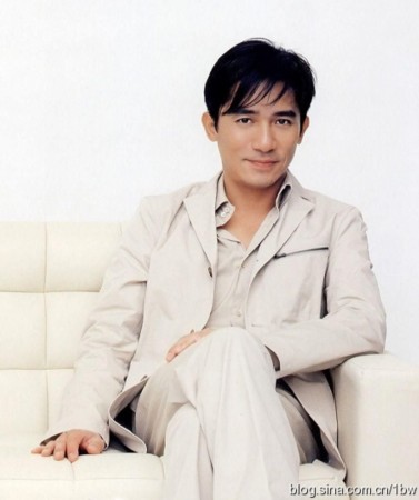 刘德华梁朝伟朱茵王晶黄圣依 传与周星驰不合的明星