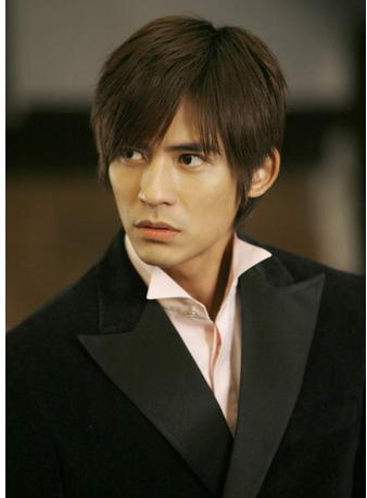 谢霆锋陈冠希杨丞琳吴建豪周渝民 曾自曝初夜的明星