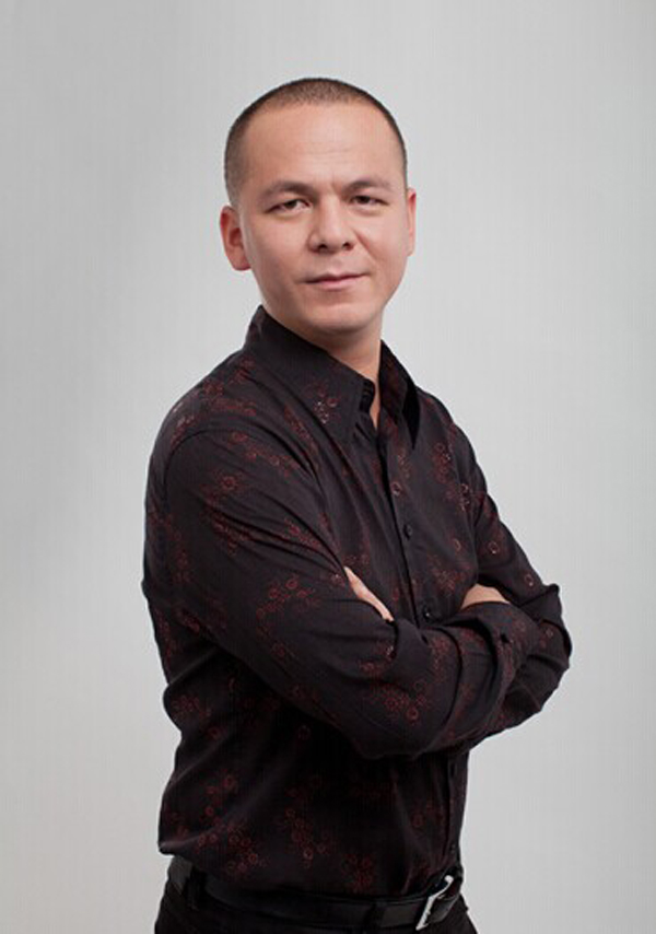 帕尔哈提的四强晋级之路:他思念着谁