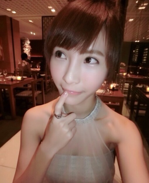 据台湾媒体报道,"2014年宅男女神"第三名得主小茉莉(陈瑀希)因长相