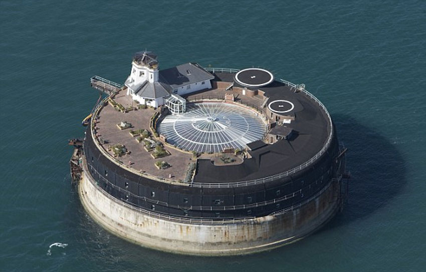 英国海上堡垒图片