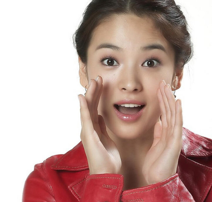 鹅蛋脸的韩国女明星图片
