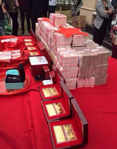 500万台州天价聘礼订婚轰动朋友圈半年后闹分手当初的现金和金条怎么
