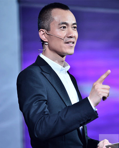 邱启明:人生中总会有无数选择,让我们尊重他选择的路并给予祝福