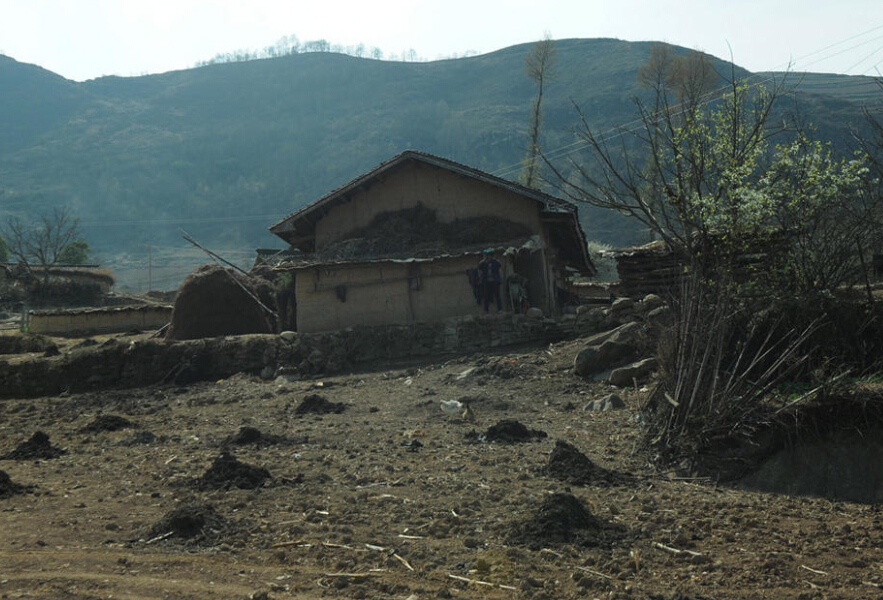 探访中国最穷困人口生活:大凉山 一个贫困样本