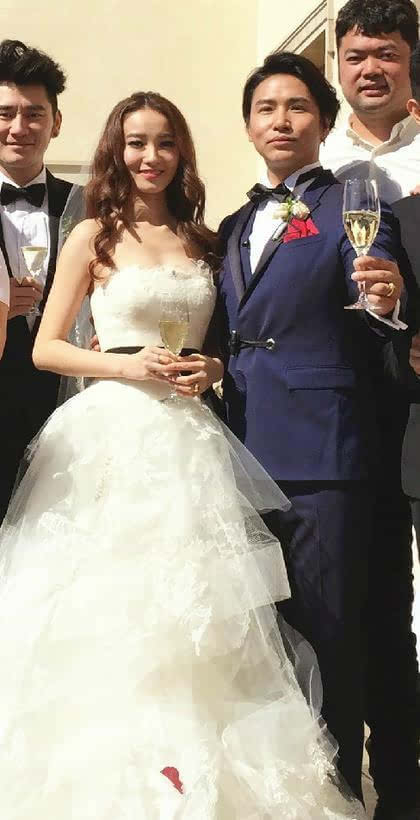 欧弟5月在布拉格补办婚礼,6月自曝老婆怀孕3个月,30日两人就现