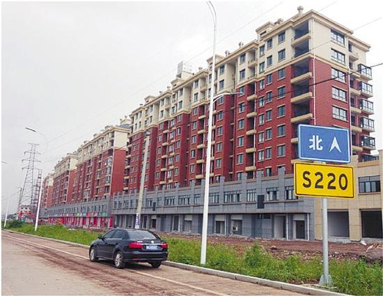 黄龙颐景小区位于武义城郊,房产证上是南丰社区,实际位于正筹建的黄龙