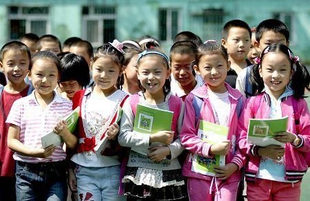 国统局数据:中国九年义务教育人口覆盖率达100%