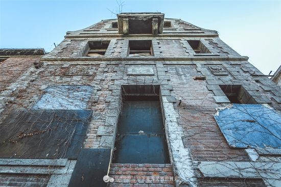 独上鬼楼 探密京城最恐怖的朝内81号