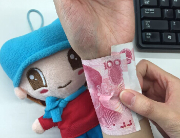 胖纸哭晕在厕所!好身材新标准又出炉:网友齐晒"百元手腕"