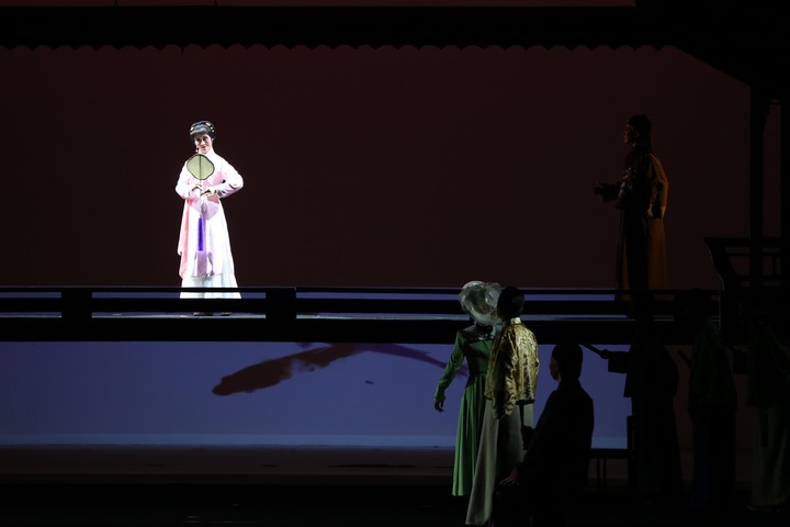 杭州越剧院新戏《玲珑女》首演