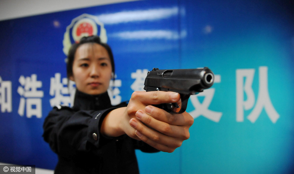 探秘90后女刑事技术警察 细微之处揭开真相