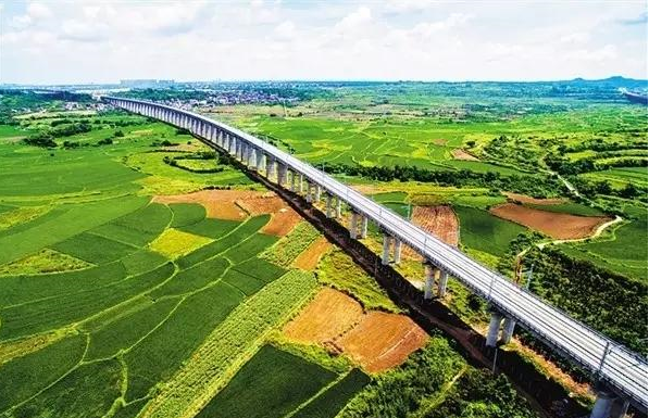 义乌到云南的高铁要试跑7小时能到沿路风景美哭