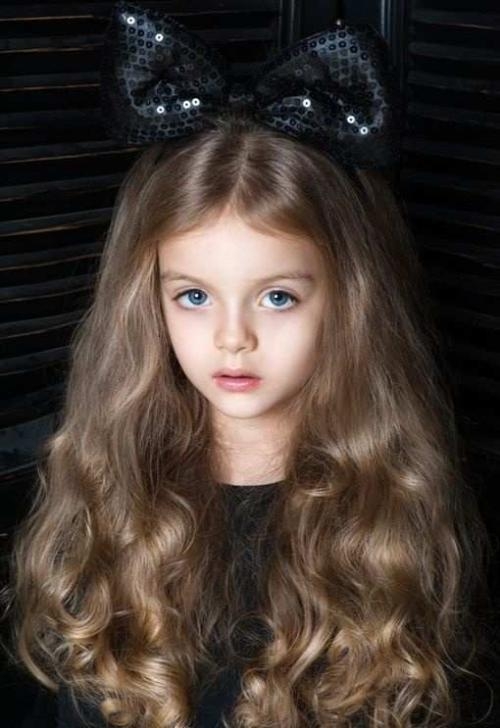 3.克里斯蒂娜·帕卡琳娜 (kristina pakarina)