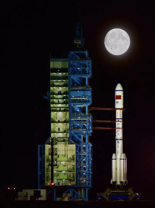 生日快乐!我爱你 中国!