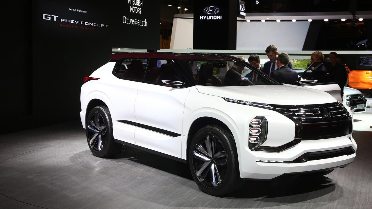 三菱gt-phev概念车亮相巴黎车展 欧蓝德雏形