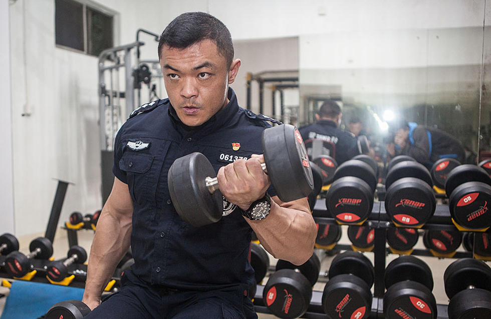 深圳肌肉特警走红