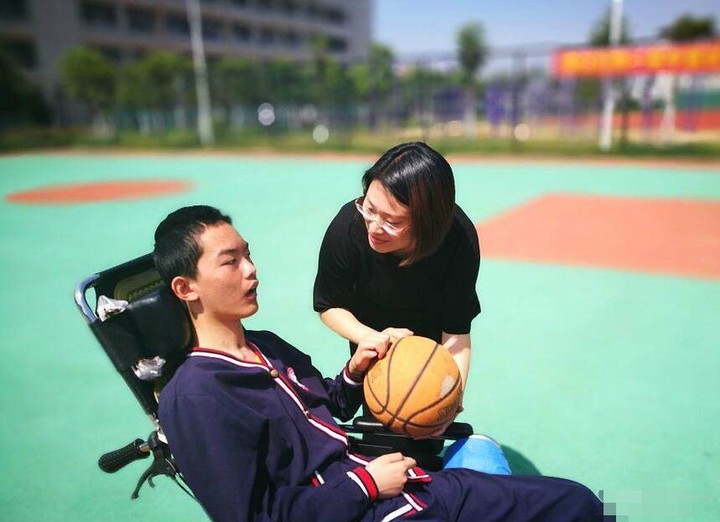 不过,从今天的训练来看,章浩杰的适应性还是挺不错的.
