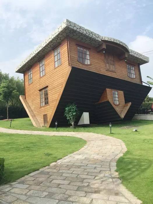 奇形怪状的房子图片