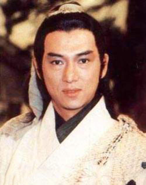 1990年台湾版《天龙八部》,惠天赐出演乔峰一角.