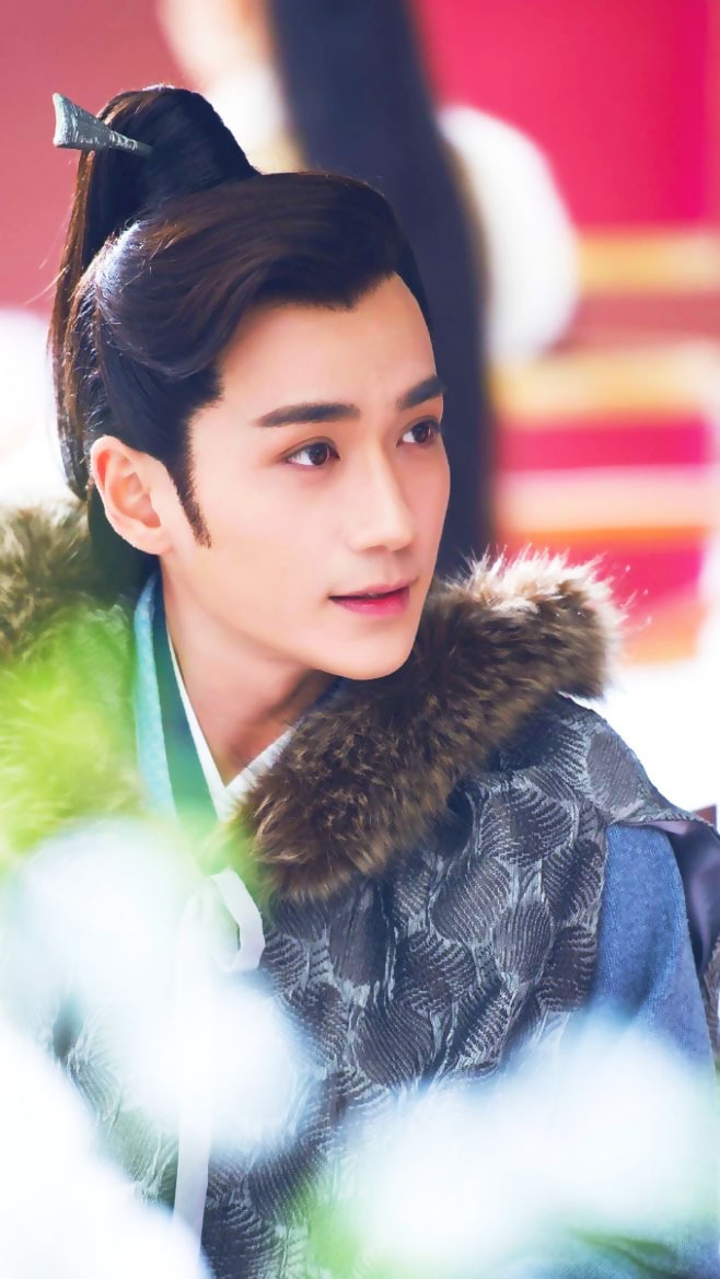 朱一龙昔日古装剧照