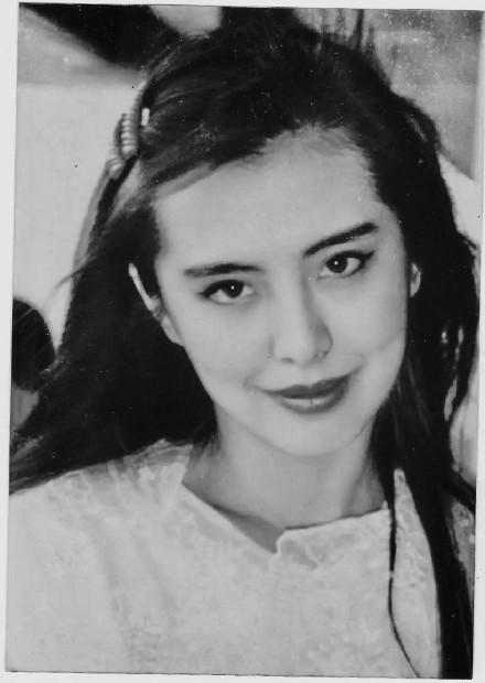 51岁王祖贤近照曝光!少女容貌实力回应脸崩传言?