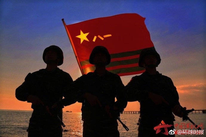 这波中国军人的训练照每张都让人热血沸腾