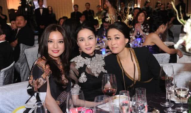 王菲那英赵薇罕见同框 三人私下这么好!