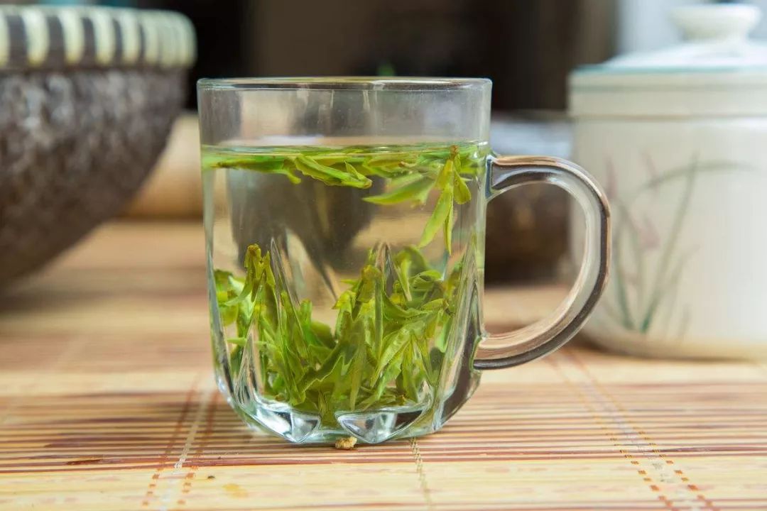 no!今年第一口新茶来自莲都这里