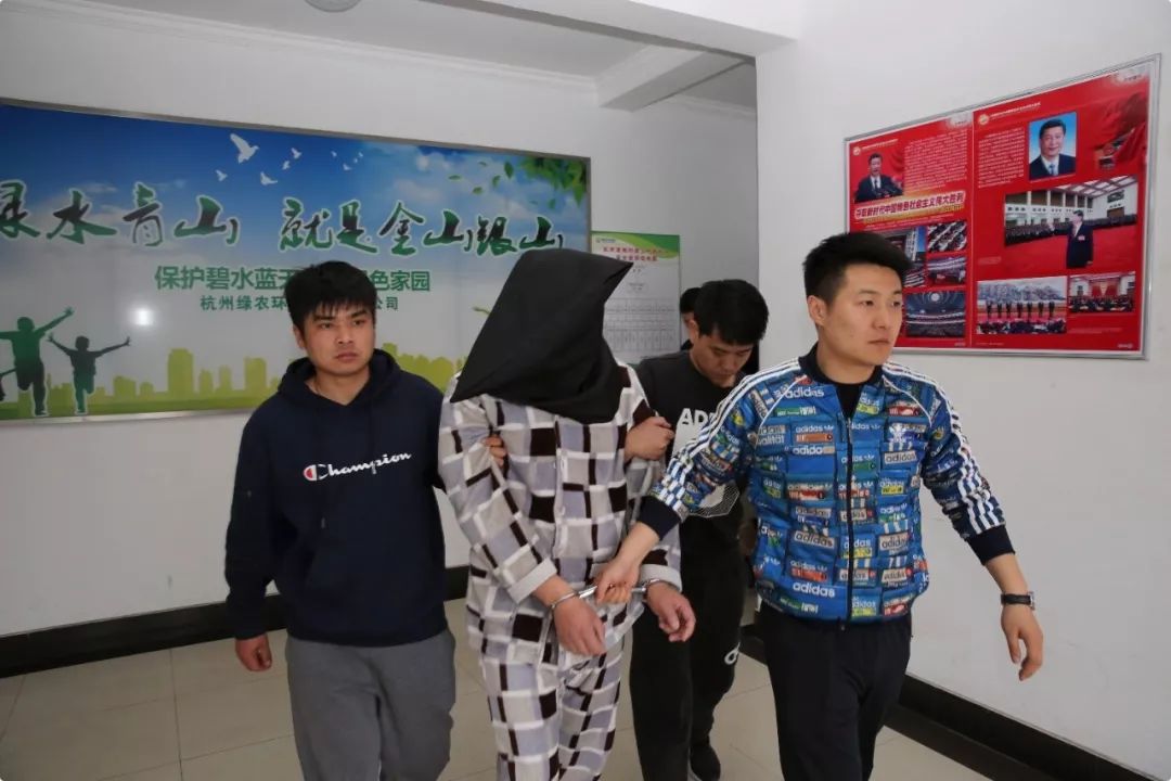 杭州警方摧毁一重大黑恶势力犯罪团伙!