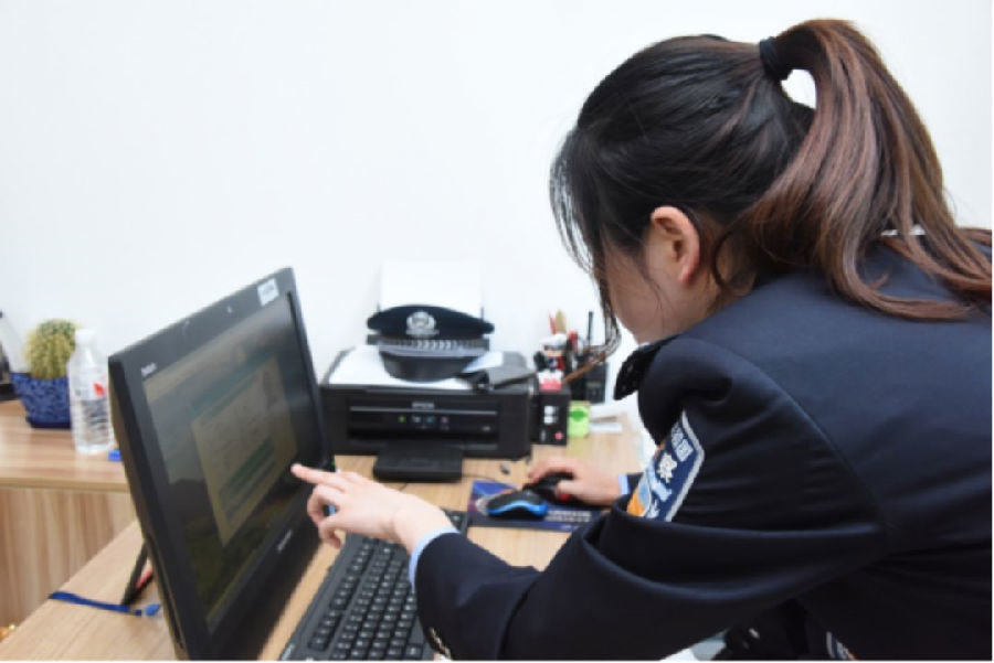 这本结婚证等了20年