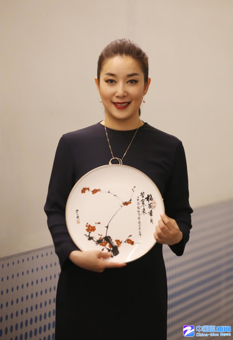 "我终于替大家拿到了盘子!" "小百花"蔡浙飞捧回梅花奖