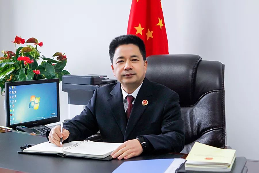 《法制日报》专访绍兴市检察院检察长翁跃强 刊文介绍民事裁判智慧