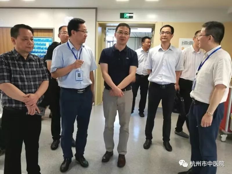 杭州市卫健委党委委员副主任应旭旻调研丁桥院区
