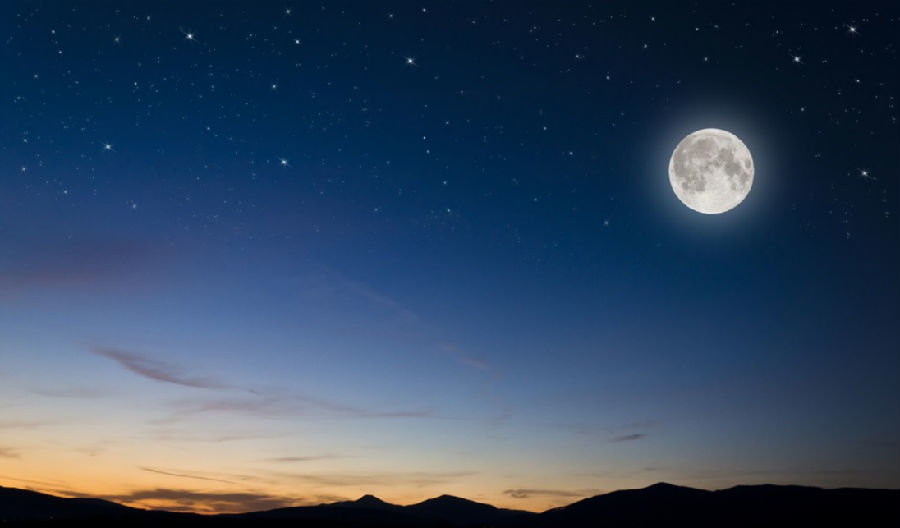 黑天空下的良渚伸手可摘星