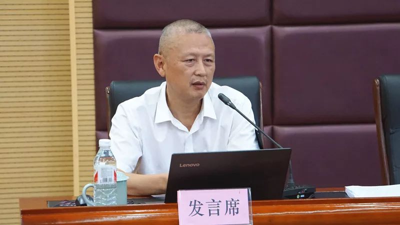 云和文元育英中学,县实验小学,城西小学,崇头镇中心小学7位校长就新学