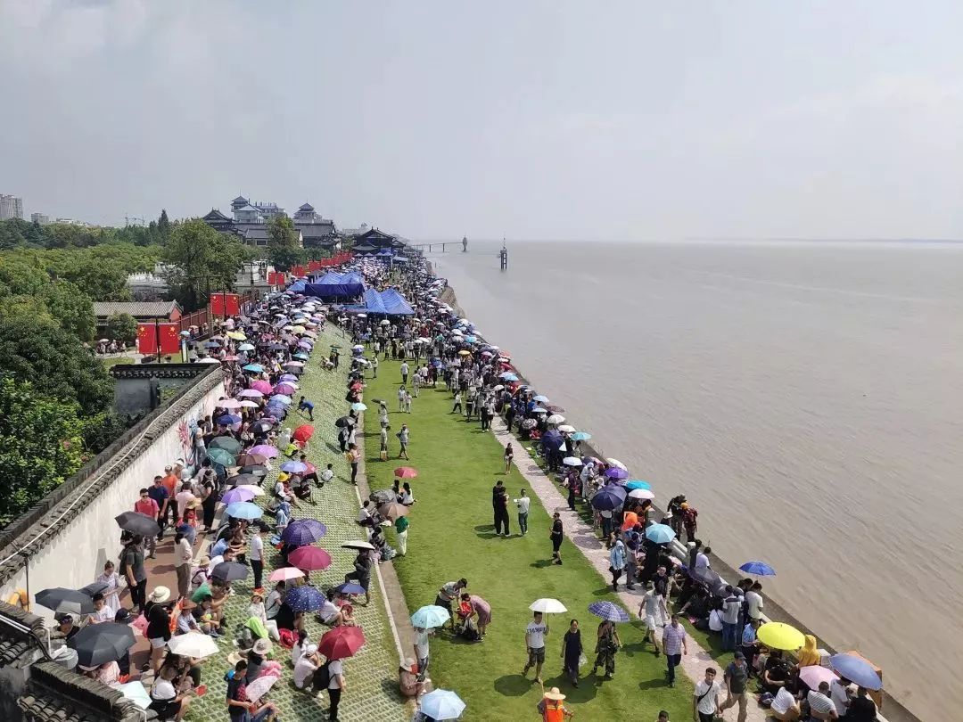 中秋,观潮,"潮"警这样过节